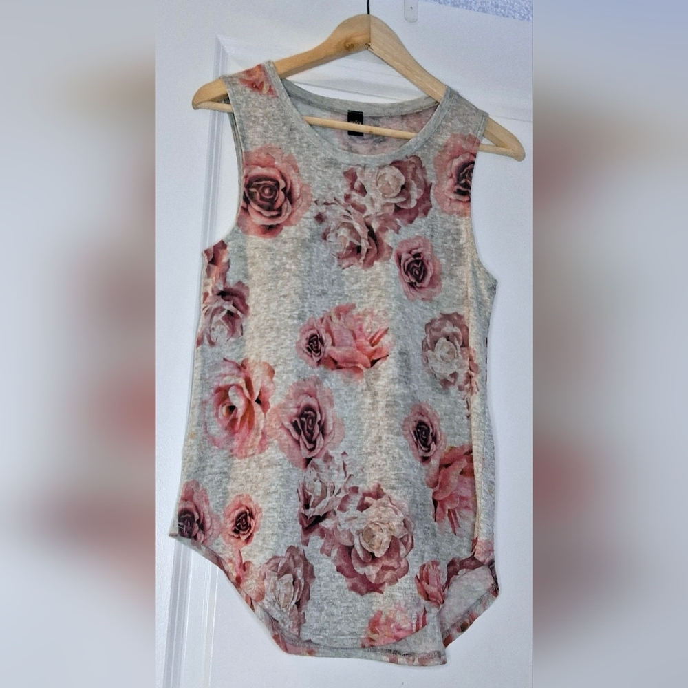 Icone Pink Rose Sleeveless Top (M)